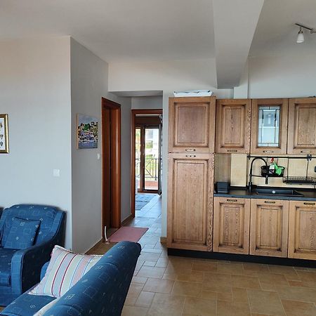 Appartement Navy Blue à Nea Skioni Extérieur photo