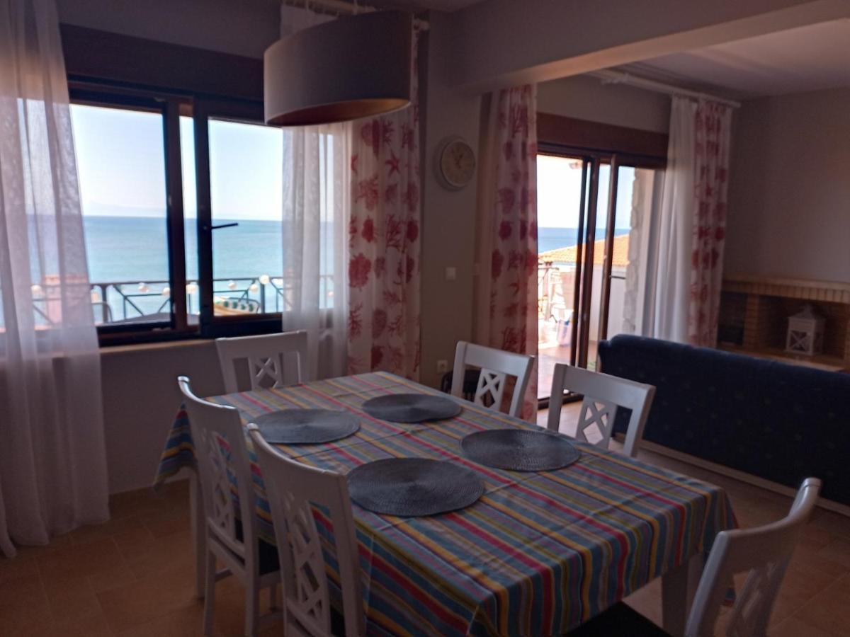 Appartement Navy Blue à Nea Skioni Extérieur photo
